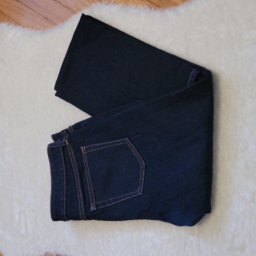 Uniqlo Dark Wash Jeans